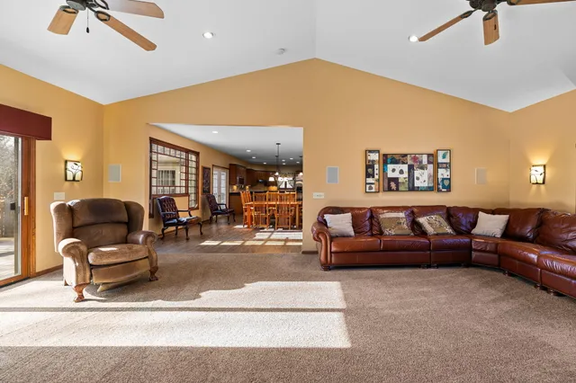 $849,000 | 15445 Holly Drive, Thompsonville, MI 49683