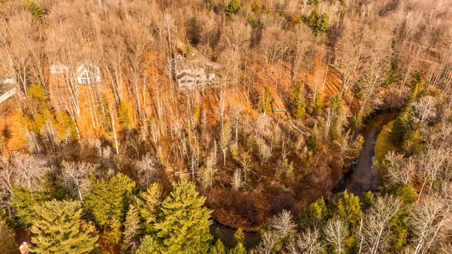 $849,000 | 15445 Holly Drive, Thompsonville, MI 49683