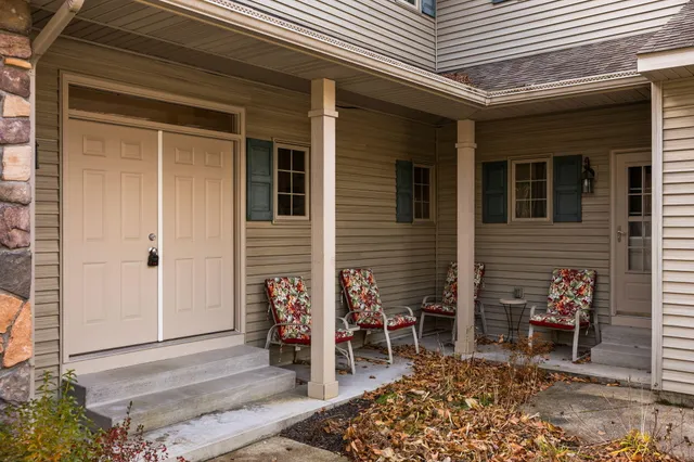 $849,000 | 15445 Holly Drive, Thompsonville, MI 49683