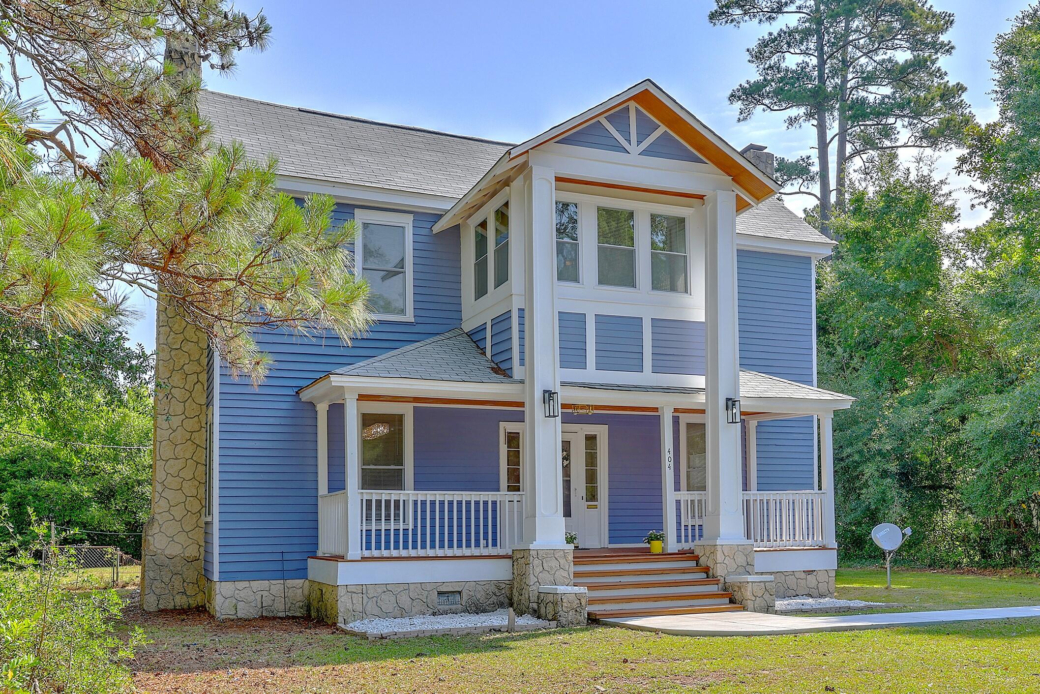 404 Raysor Street St. George, SC 29477 - Photo 39 of 40 Welcome to 404 W Raysor!