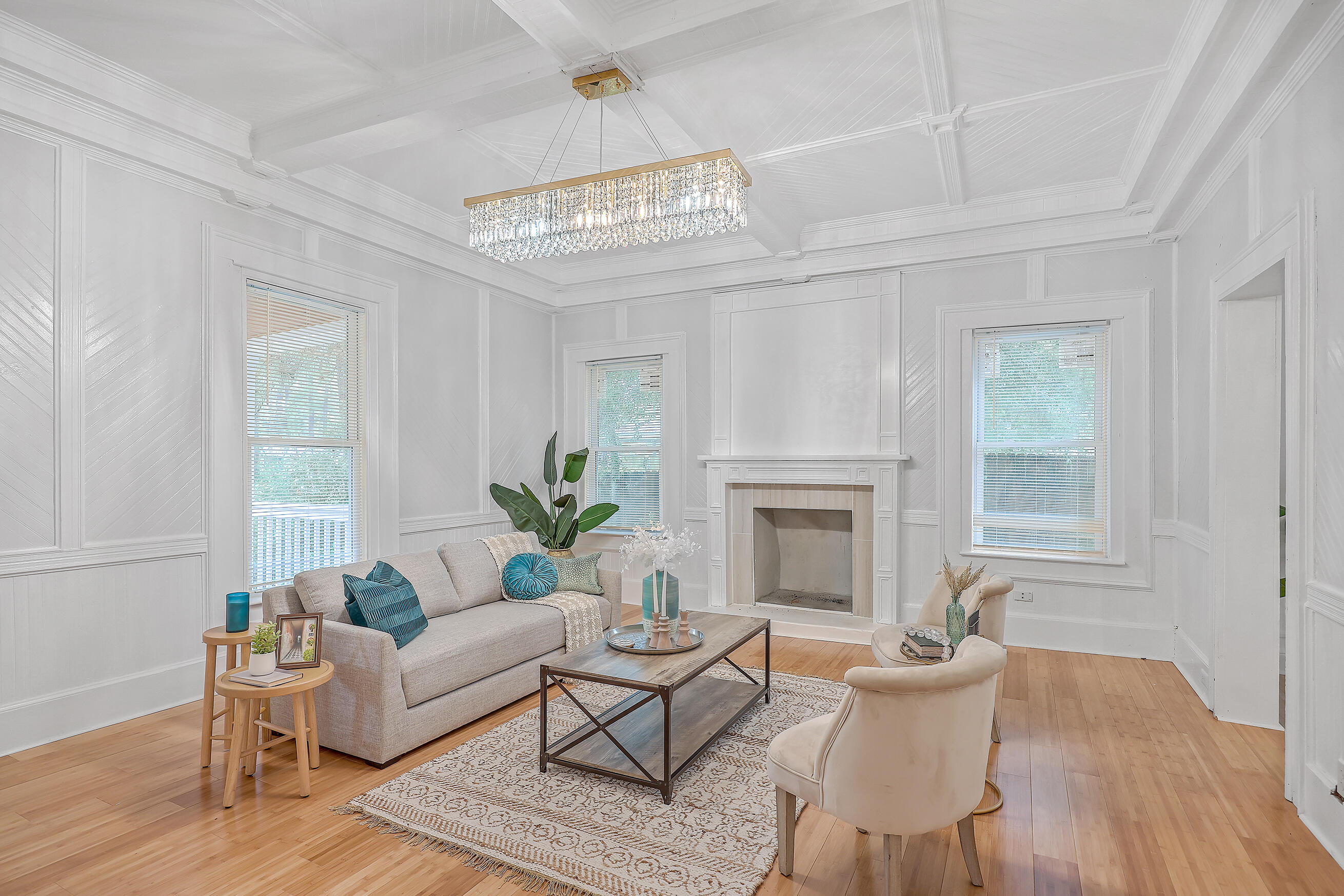 404 Raysor Street St. George, SC 29477 - Photo 7 of 40 Look at those coffered ceilings