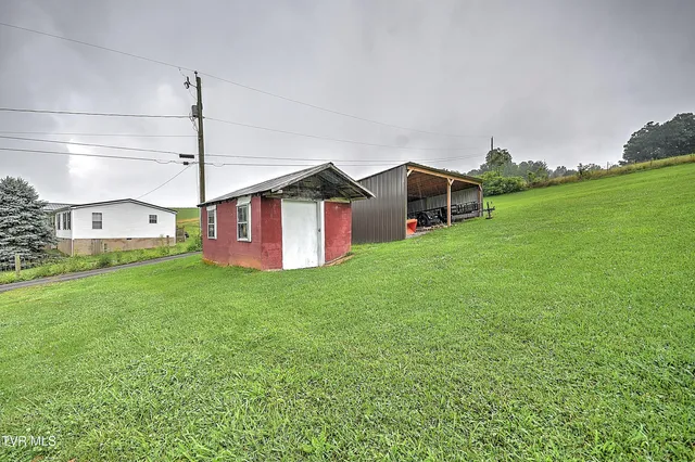 $399,900 | 15833 Black Hollow Road, Abingdon, VA 24210