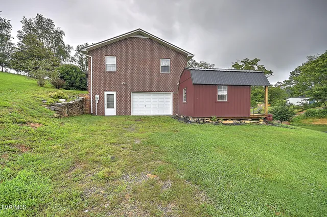 $399,900 | 15833 Black Hollow Road, Abingdon, VA 24210