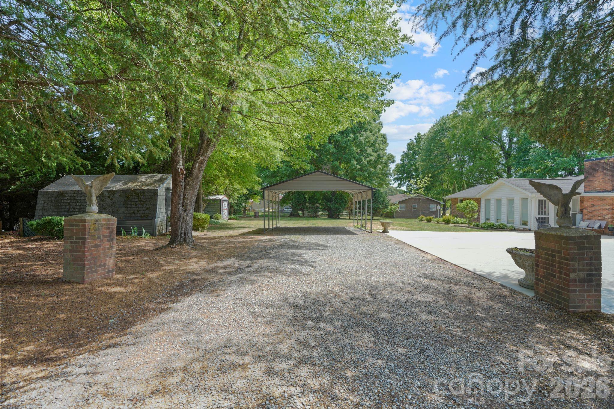 3328 Sulphur Springs Road Northeast Hickory, NC 28601 - Photo 33 of 44