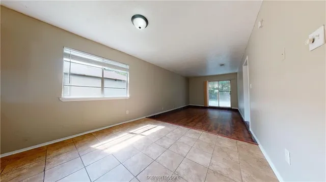 $1,100 | 1527 Pine Ridge Drive, Unit A, College Station, TX 77840