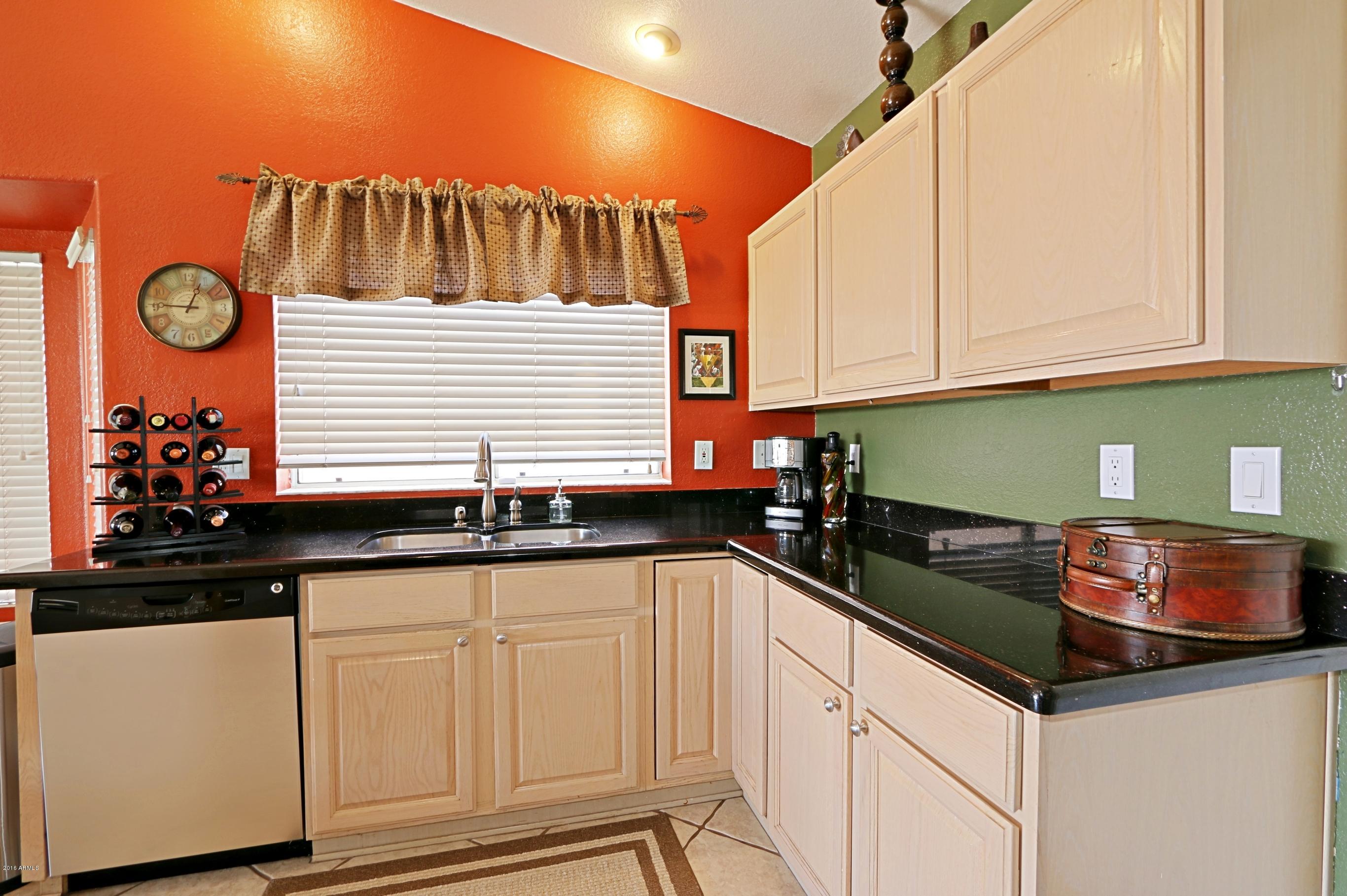109 West Marco Polo Road Phoenix, AZ 85027 - Photo 15 of 33 Kitchen 4