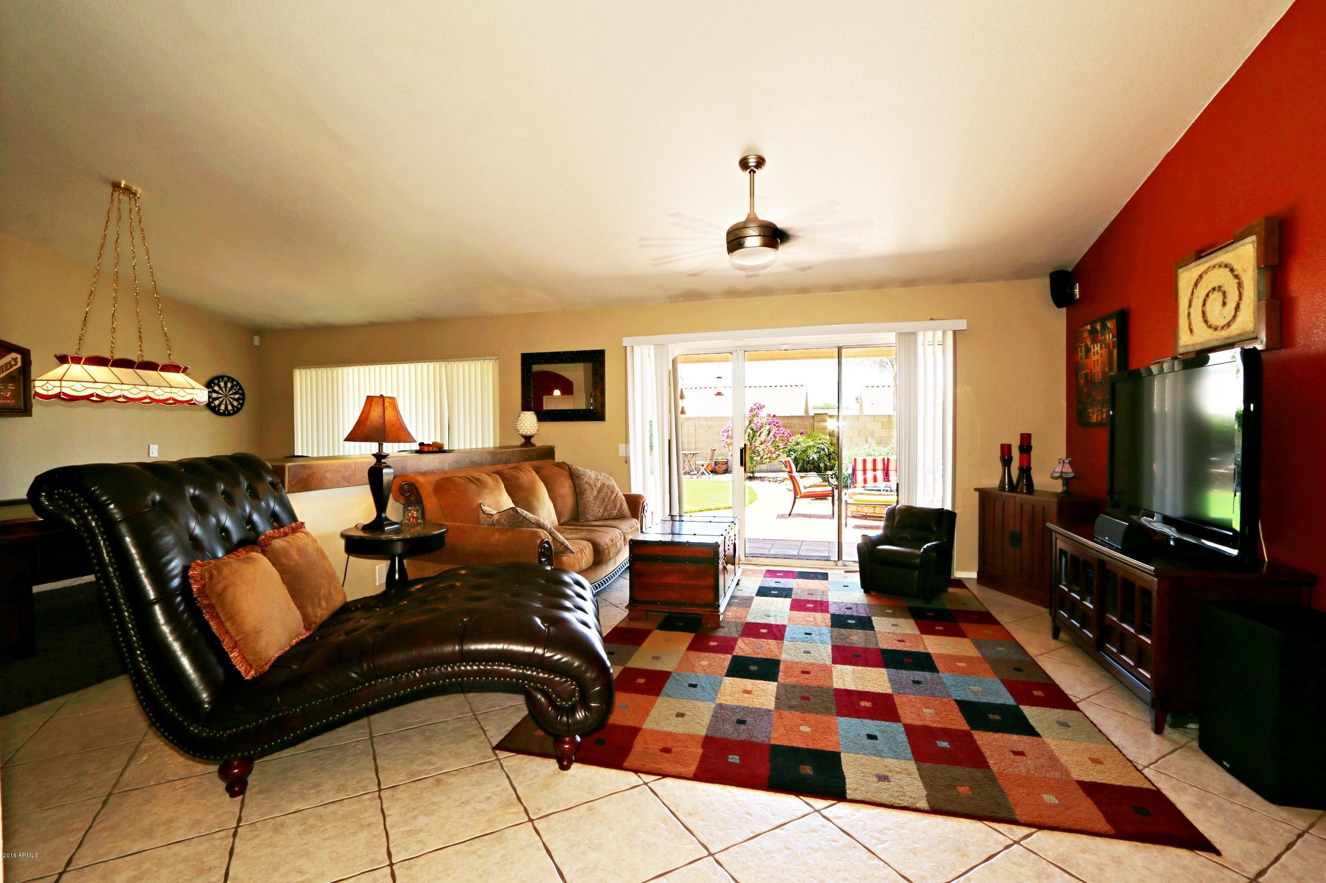 109 West Marco Polo Road Phoenix, AZ 85027 - Photo 10 of 33 Family Room 1
