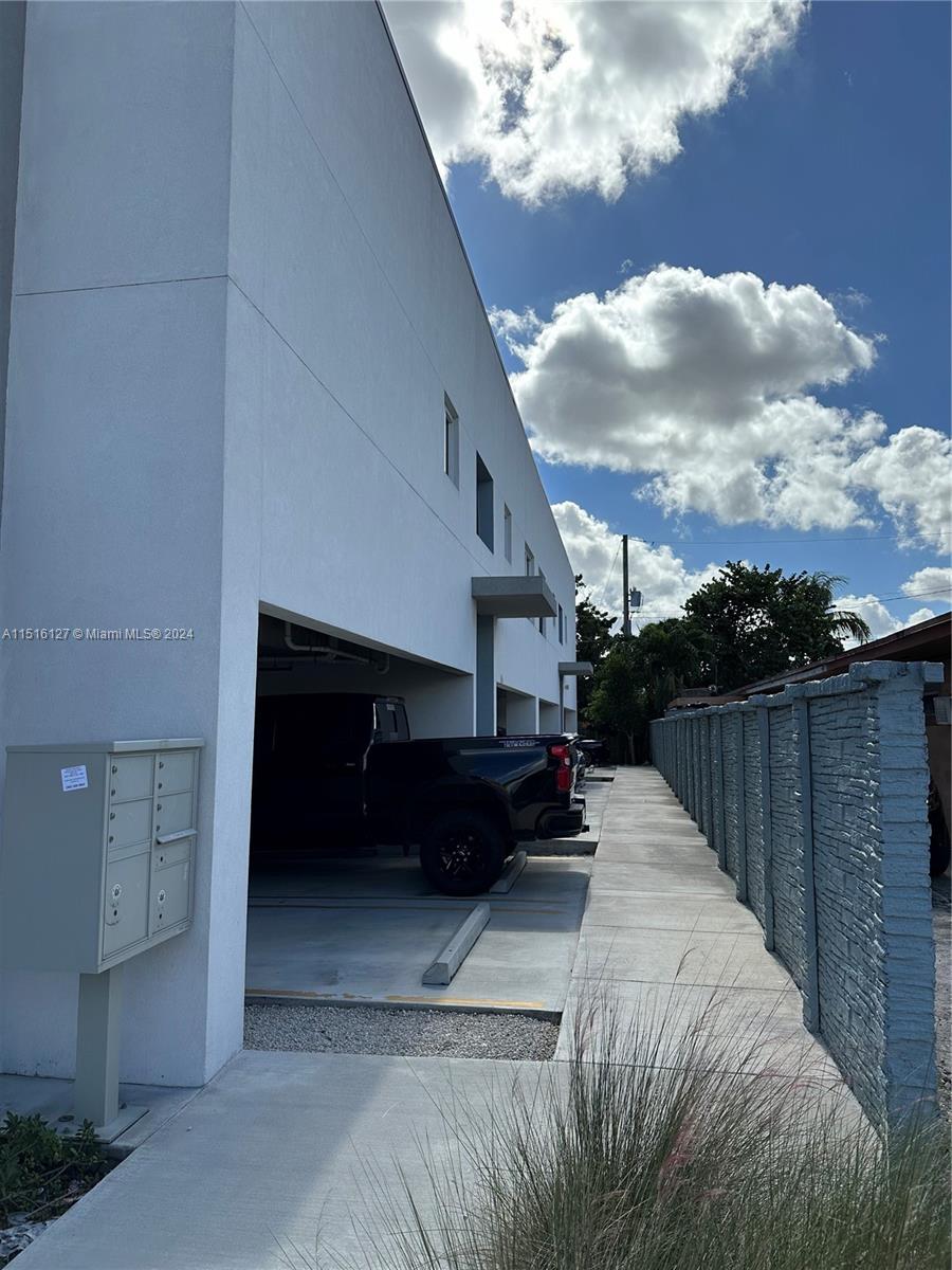 Hialeah Hialeah, FL 33012 - Photo 7 of 10 a view of entryway and hall