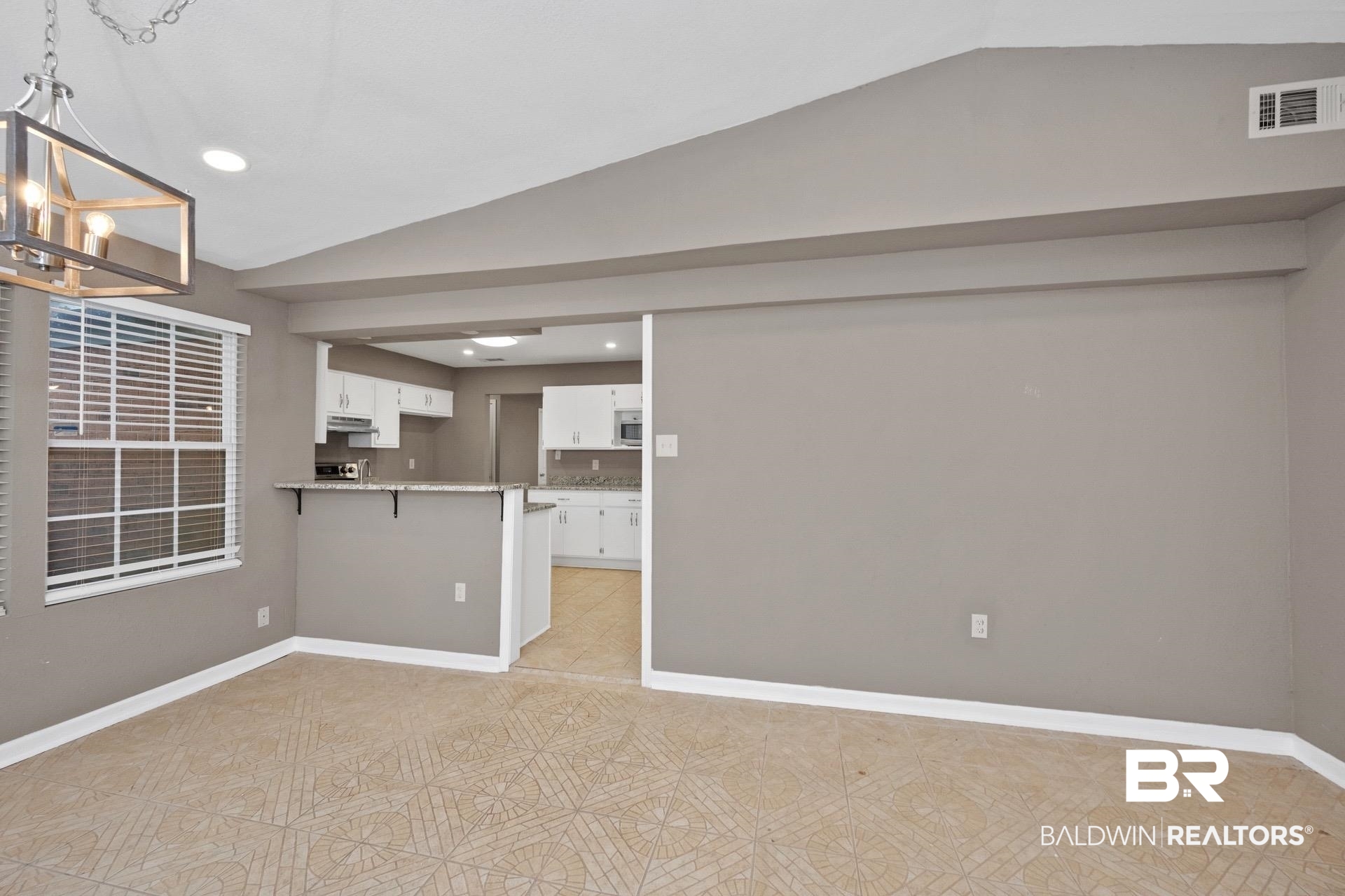 112 Myrtle Court Foley, AL 36535 - Photo 11 of 23