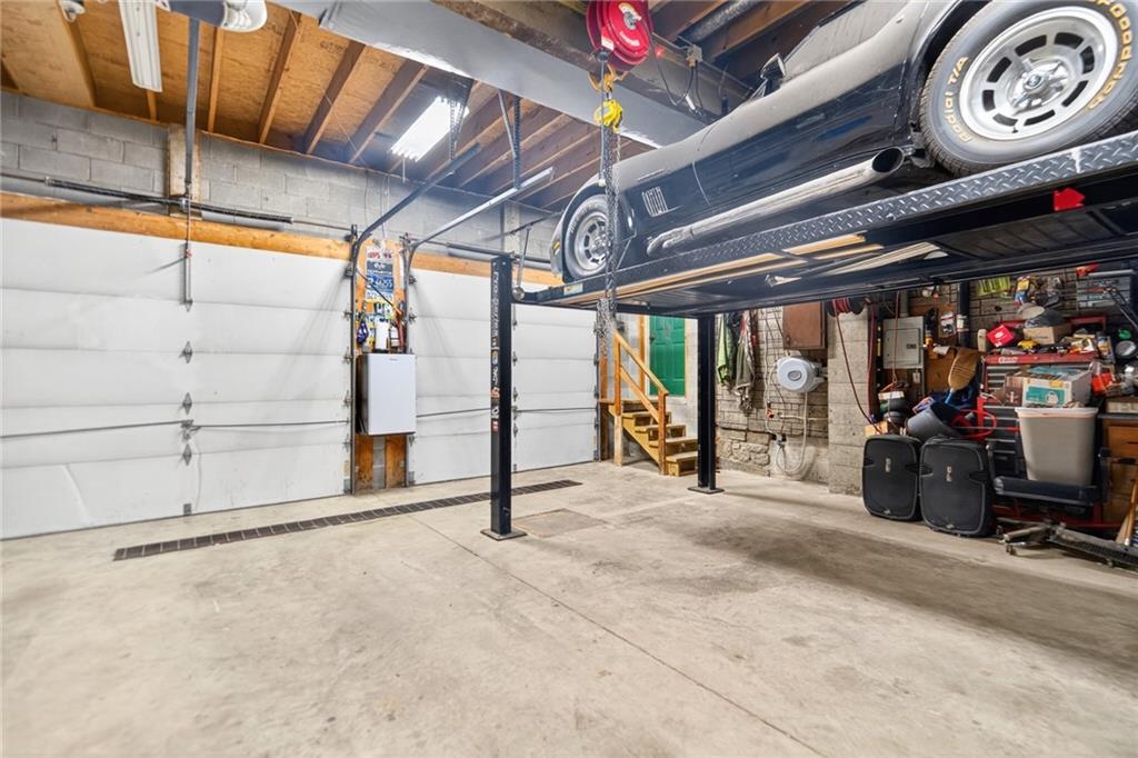 420 Kennedy Road Charleroi, PA 15022 - Photo 21 of 40 a view of a room with gym equipment