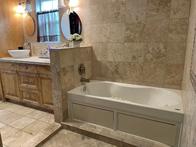 $699,000 | 421 North 6th Street, Bellevue, ID 83313