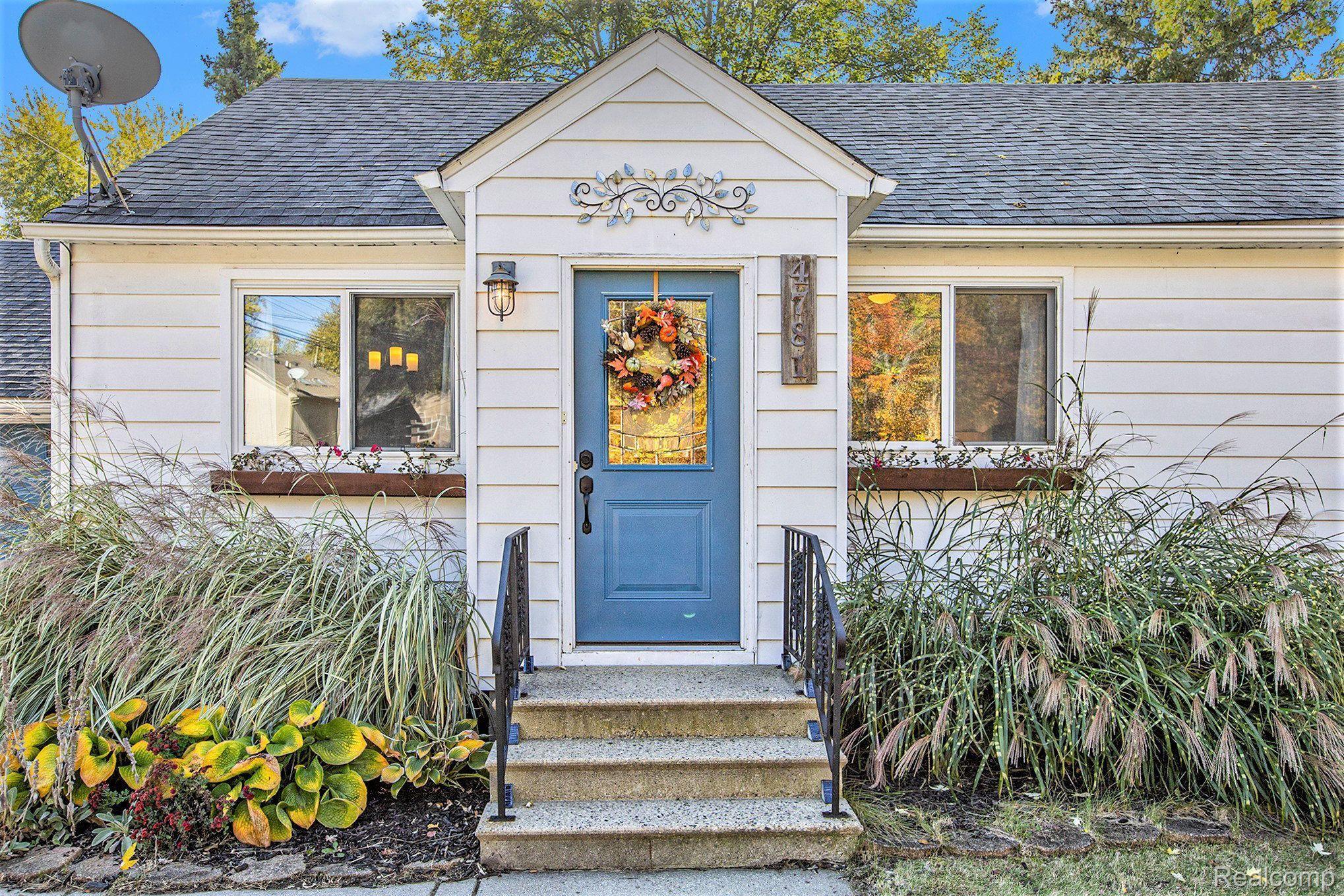 4781 Cass Elizabeth Road Waterford, MI 48327 - Photo 4 of 29 Gallery Image 4