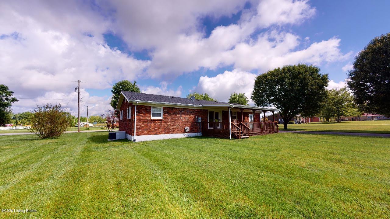 84 Meadowview Estates Road Clarkson, KY 42726 - Photo 30 of 43 84-Meadowview-05292020_192434