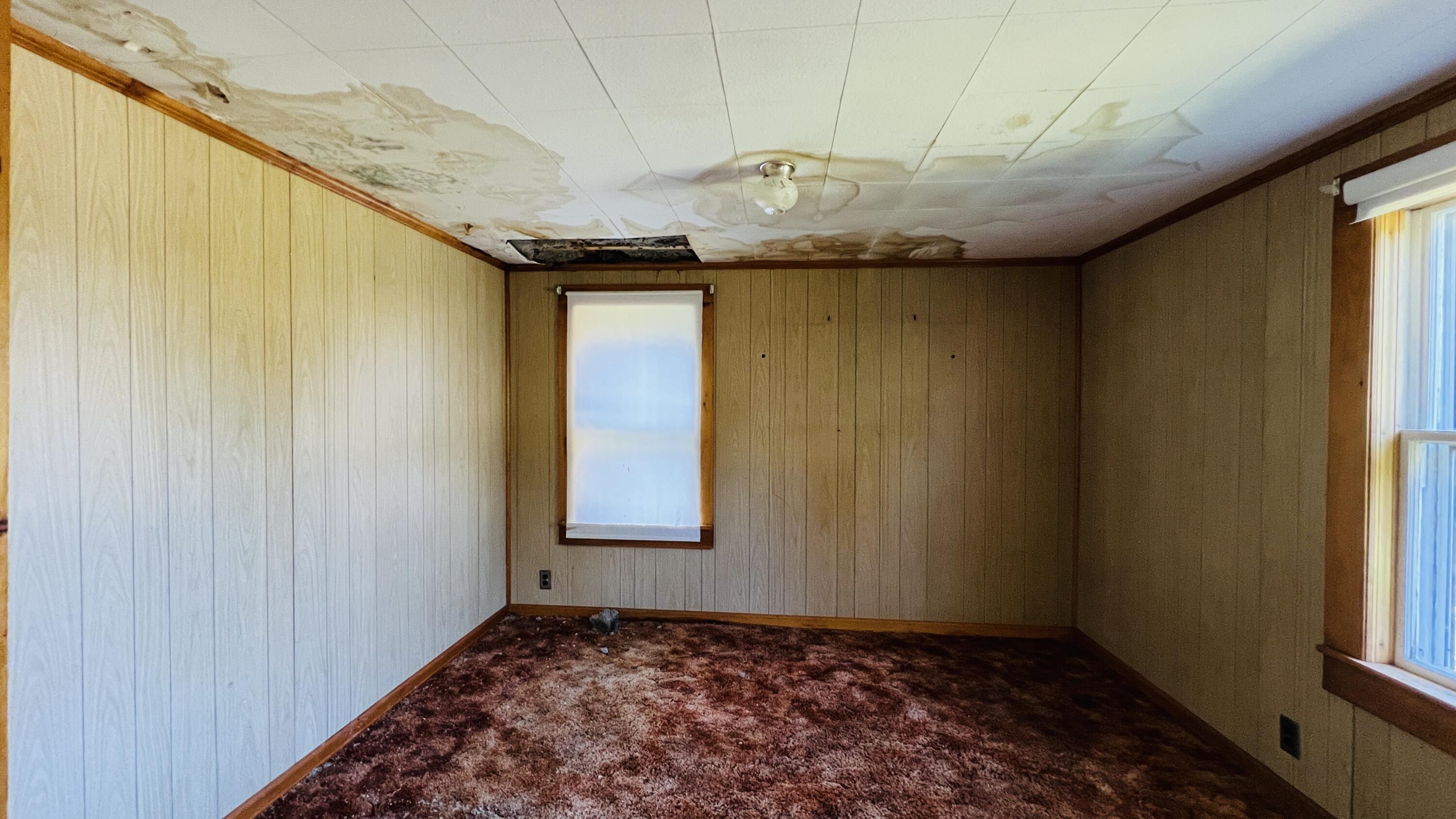 25 Smokehouse Road Lubec, ME 04652 - Photo 8 of 15 IMG_2054