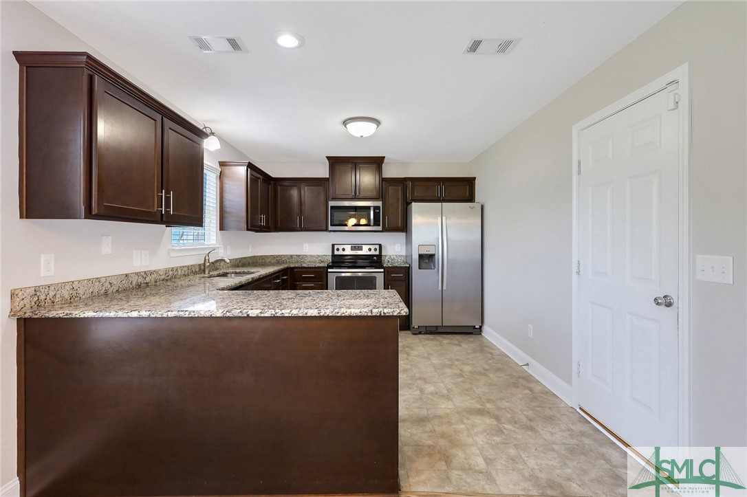 359 Nashview Trail Allenhurst, GA 31301 - Photo 14 of 32 Gallery Image 14
