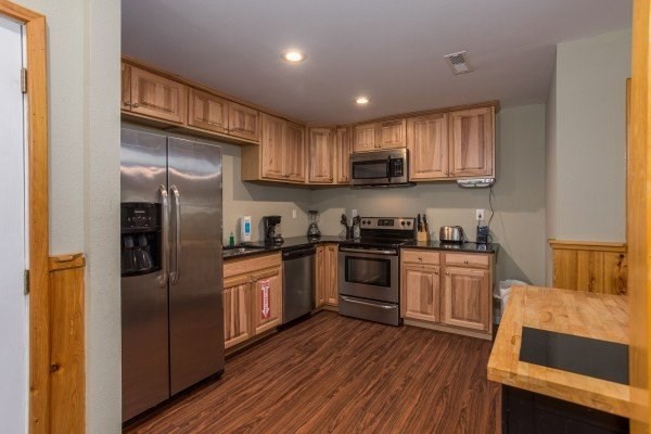 838 Ski Mountain Road Gatlinburg, TN 37738 - Photo 4 of 17