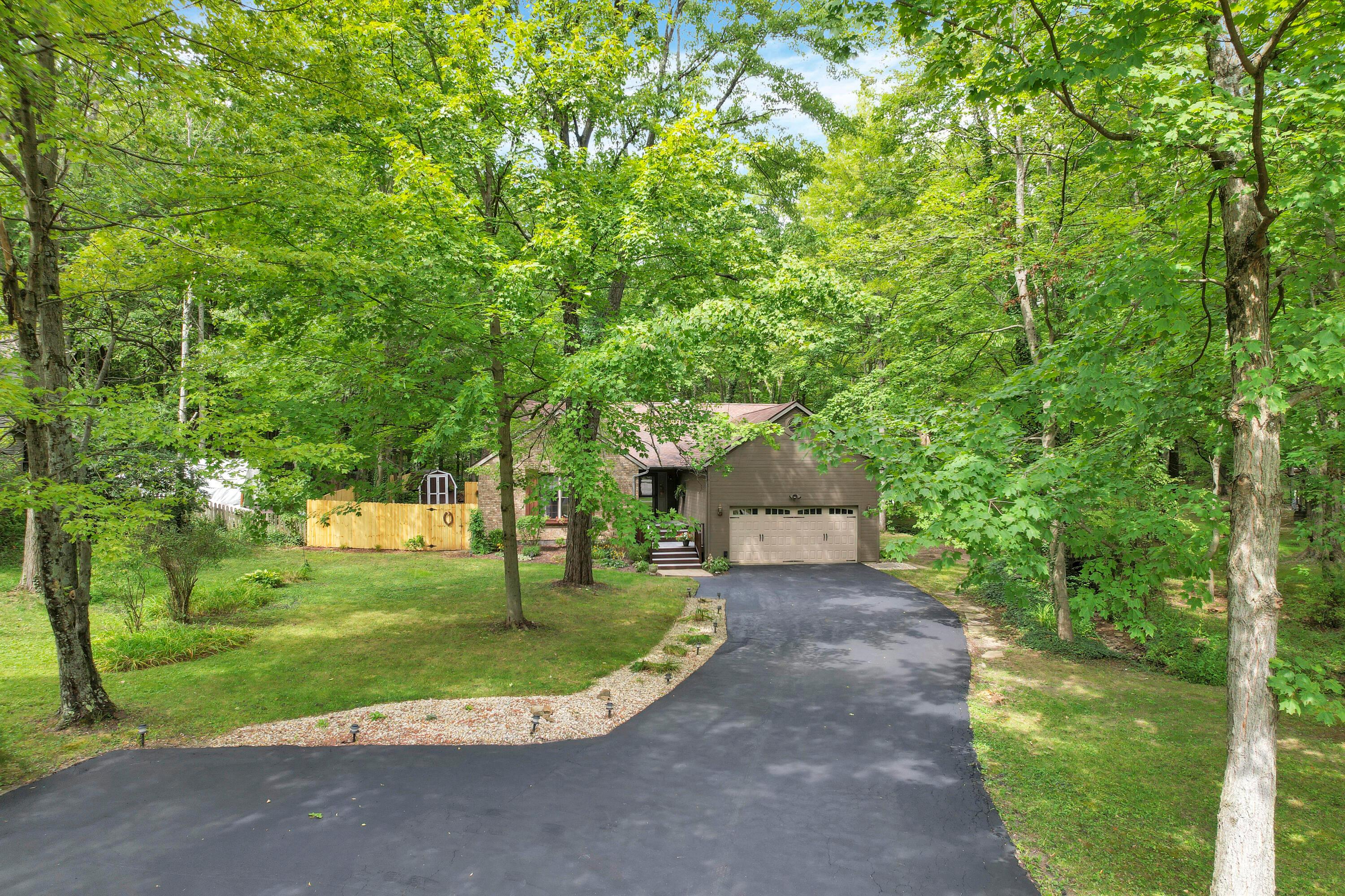 292 Citation Road Southwest Pataskala, OH 43062 - Photo 3 of 31 37-print-DJI_0461