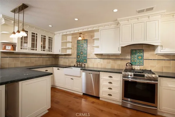 $4,800 | 1080 Rocton Drive, Pasadena, CA 91107