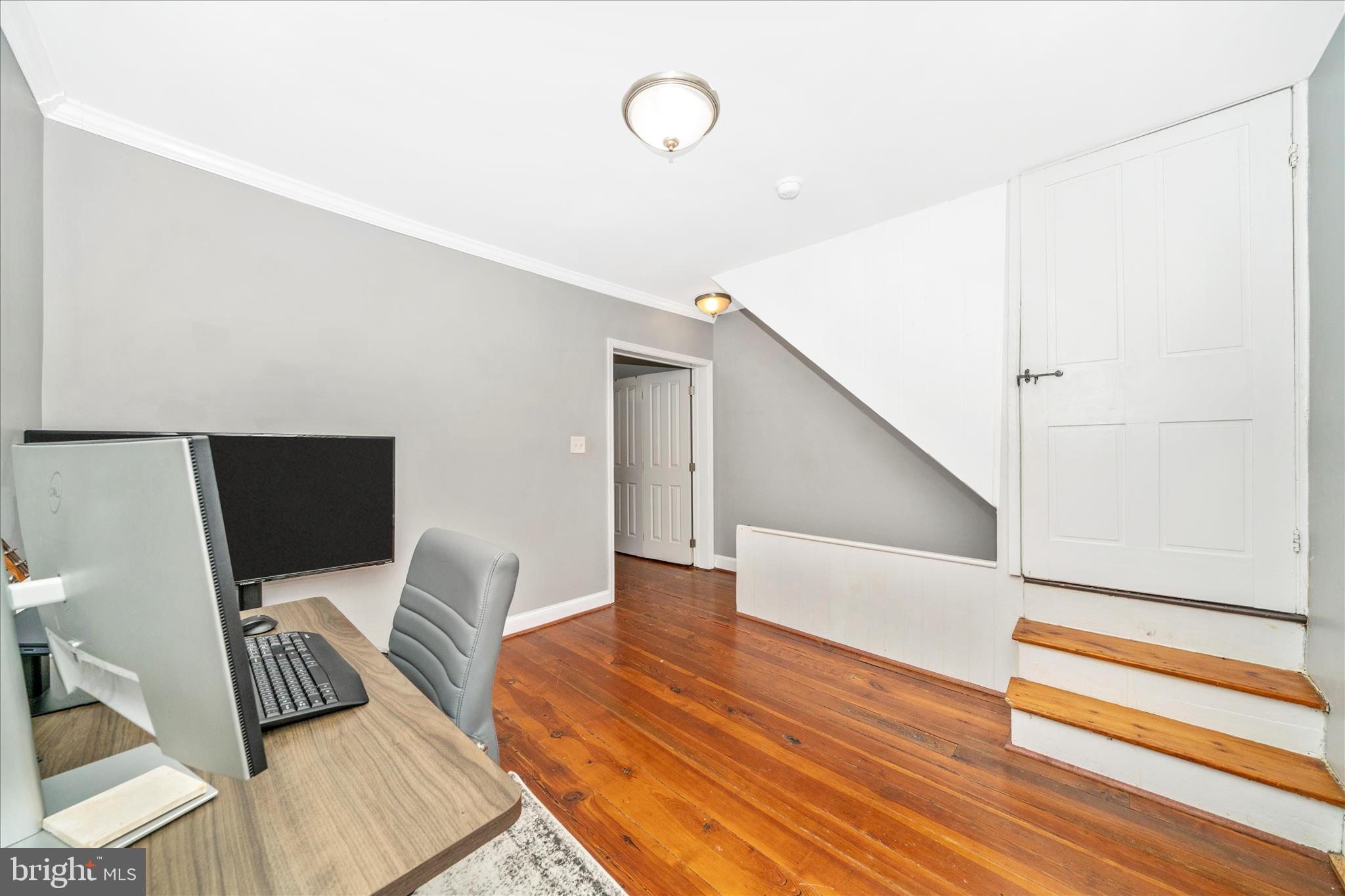 313 North Market Street Frederick, MD 21701 - Photo 23 of 40 a view of a livingroom with furniture and wooden floor