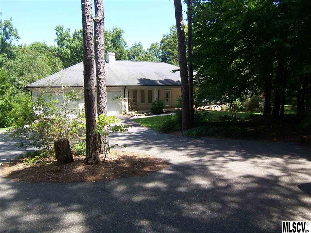 5274 Wolfe Road Hickory, NC 28601 - Photo 2 of 22 Gallery Image 2