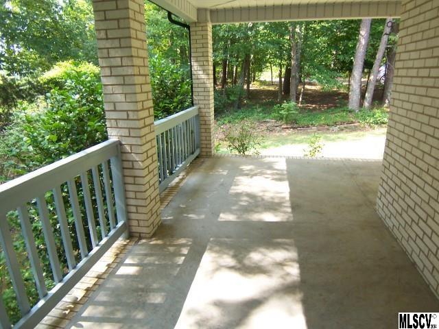 5274 Wolfe Road Hickory, NC 28601 - Photo 9 of 22 Gallery Image 9