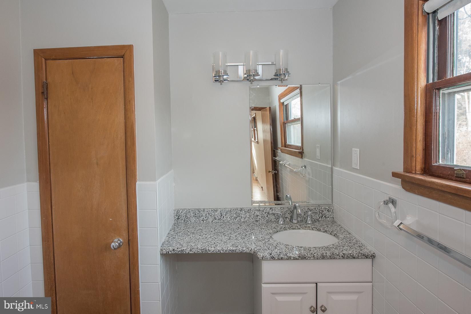 305 Old Farm Road Wyncote, PA 19095 - Photo 31 of 43 Gallery Image 31
