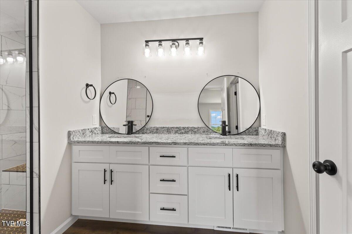 218 Old Siam Road Elizabethton, TN 37643 - Photo 17 of 18 C17