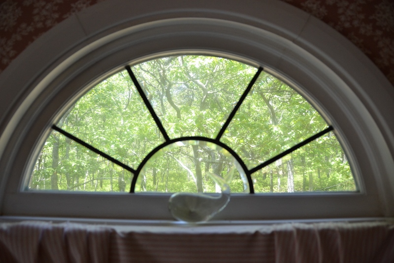 18 Gamba Road Oak Bluffs, MA 02557 - Photo 14 of 29 Beveled glass "circle top" windows