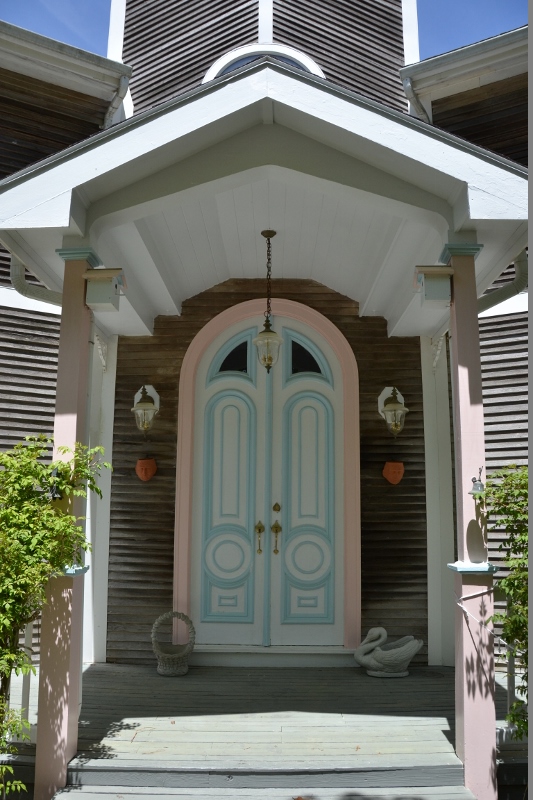 18 Gamba Road Oak Bluffs, MA 02557 - Photo 4 of 29 antique front door