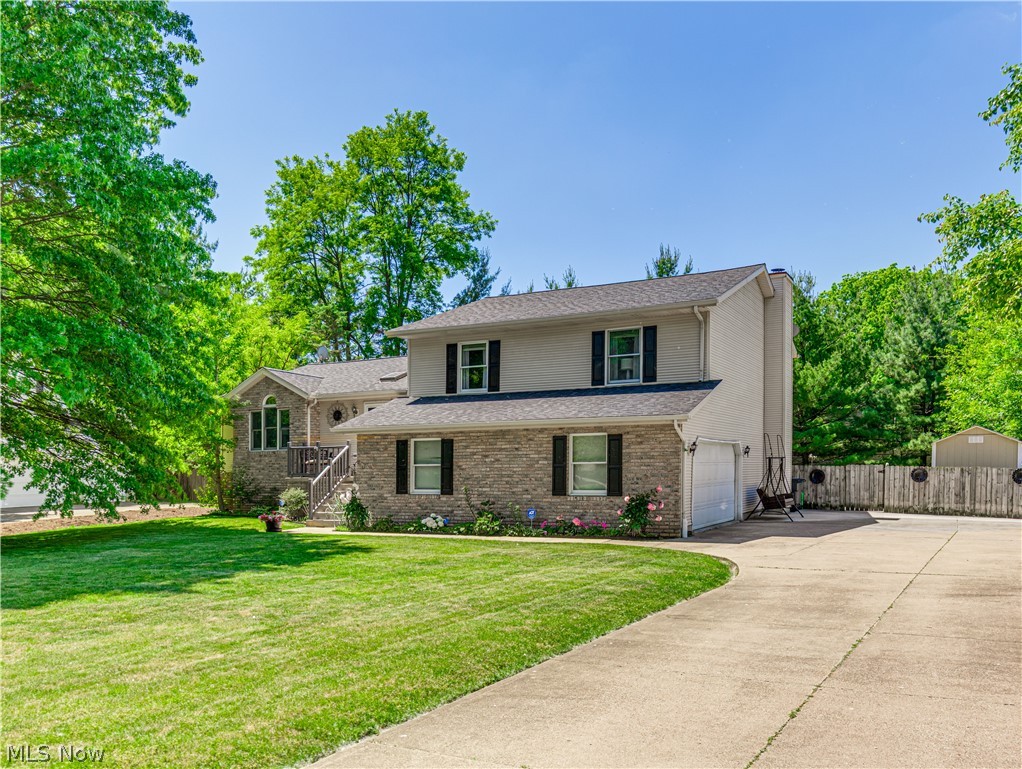 604 Inverness Road Akron, OH 44313 - Photo 2 of 36