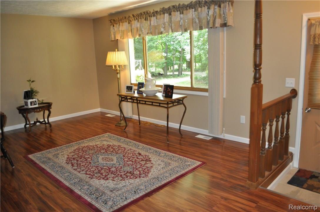 8409 Teahen Road Brighton, MI 48116 - Photo 3 of 13 3.JPG