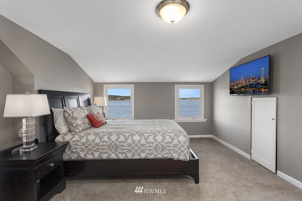 4248 Sunset Beach Road West University Place, WA 98466 - Photo 17 of 25