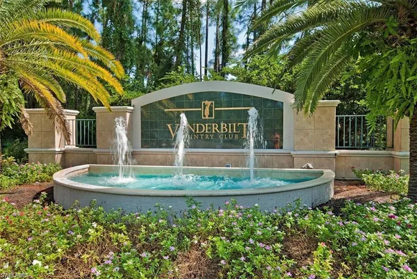$325,000 | 8253 Parkstone Place, Unit 106, Naples, FL 34120