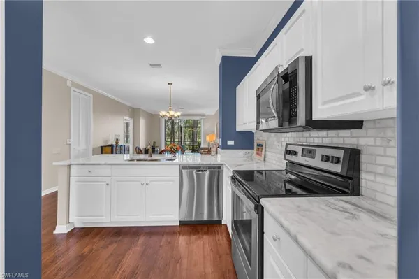 $325,000 | 8253 Parkstone Place, Unit 106, Naples, FL 34120