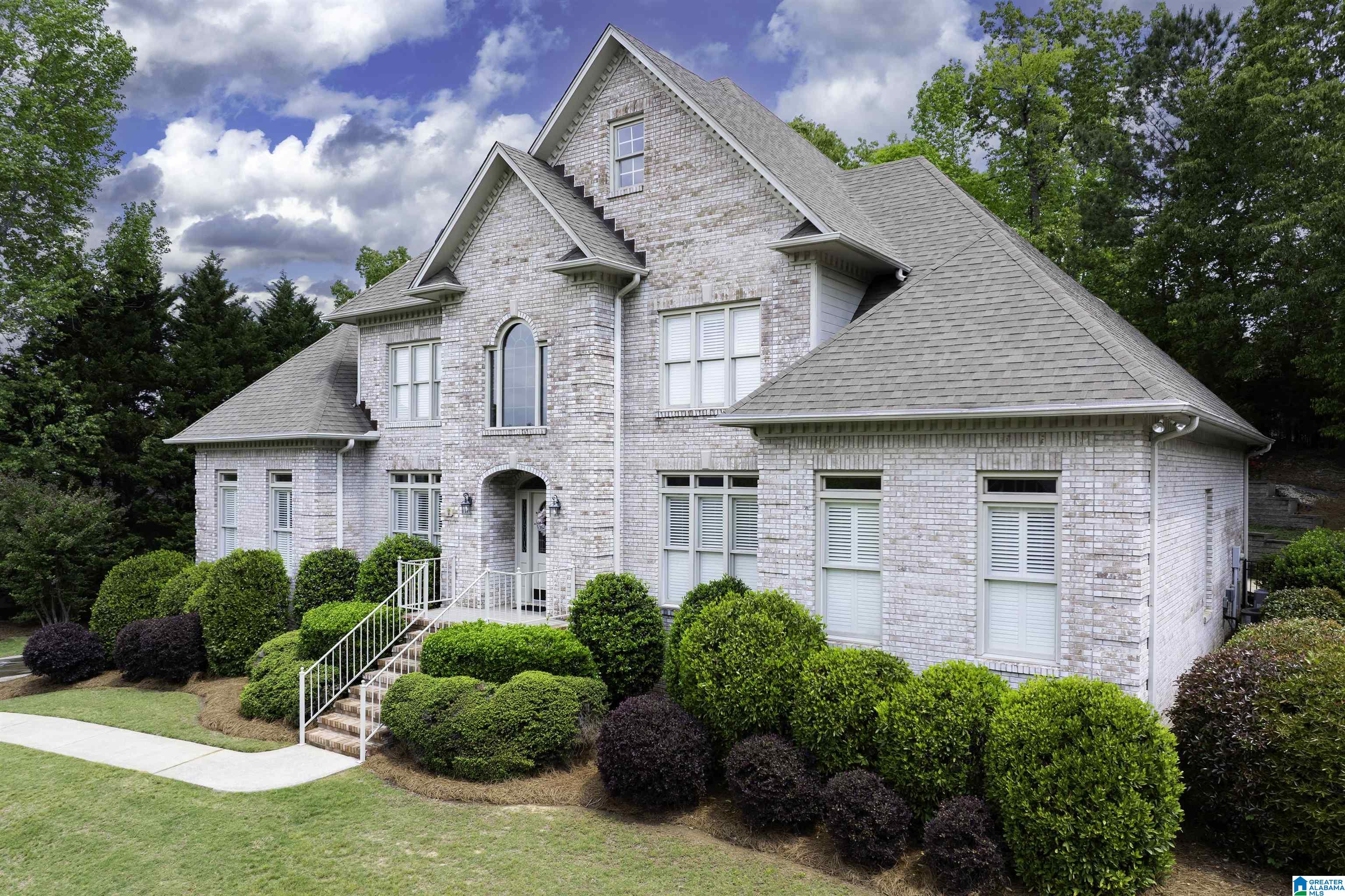 8117 Castlehill Road Birmingham, AL 35242 - Photo 2 of 59
