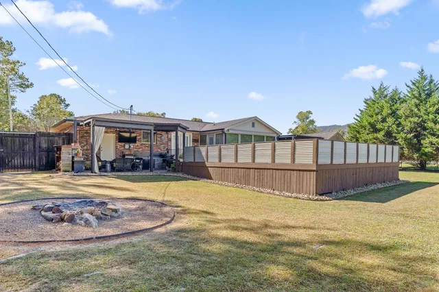 $300,000 | 26 Eagle Cliff Drive, Flintstone, GA 30725