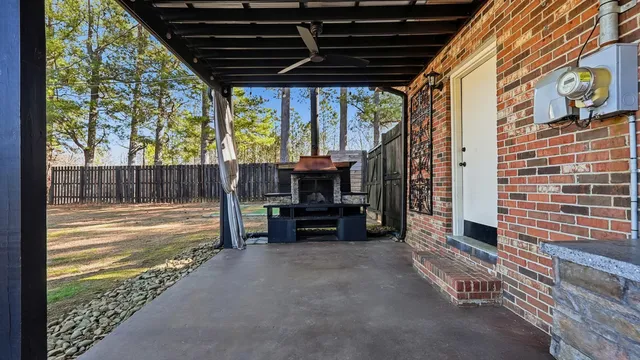 $300,000 | 26 Eagle Cliff Drive, Flintstone, GA 30725