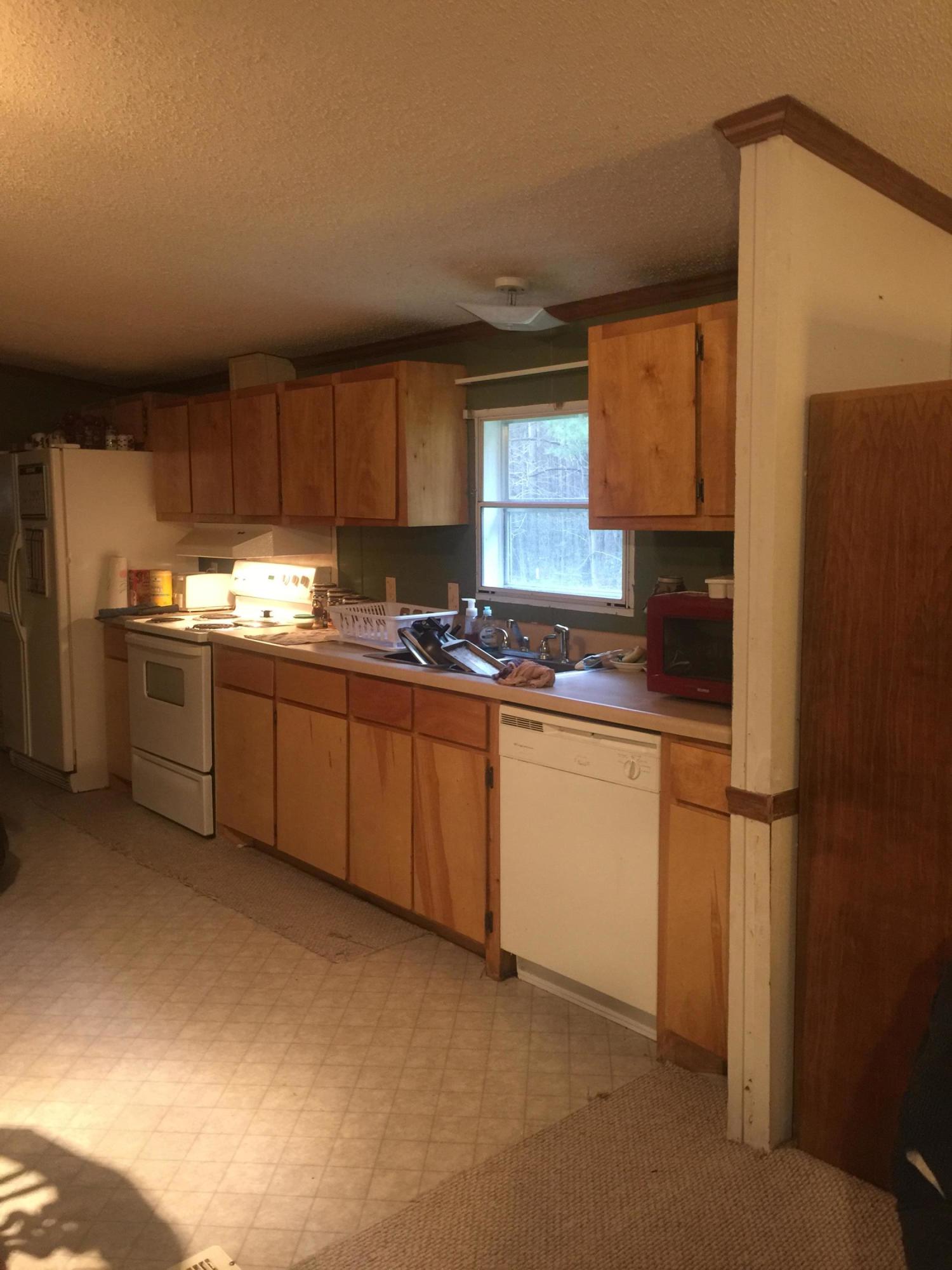 324 Tunnel Road Harleyville, SC 29448 - Photo 6 of 9 Kitchen