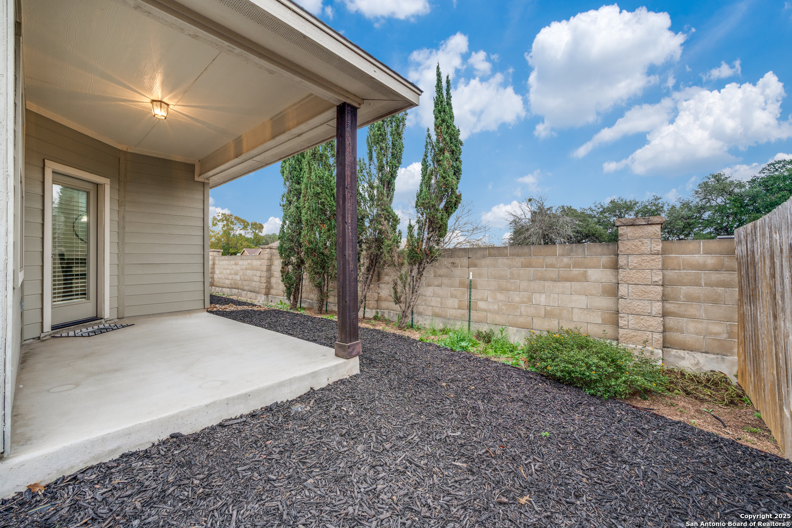 201 Greenway Drive Seguin, TX 78155 - Photo 23 of 25