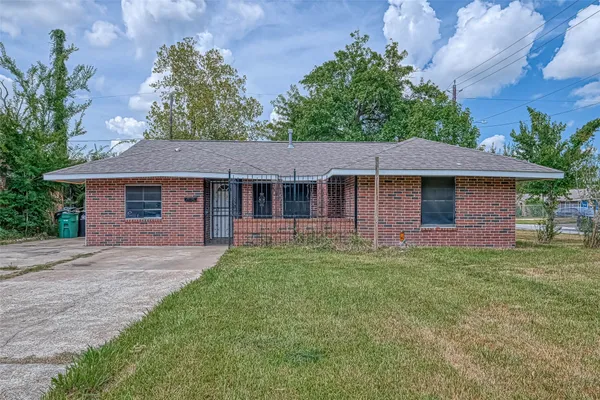 $1,650 | 5431 Willow Glen Drive, Houston, TX 77033