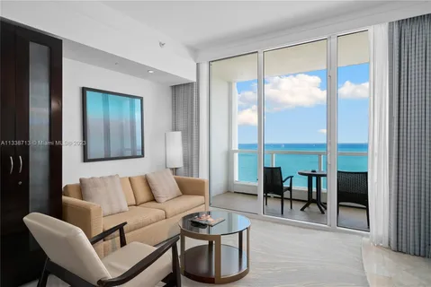 $7,899,000 | 4391 Collins Avenue, Unit 1911/1909/1910/1912, Miami Beach, FL 33140