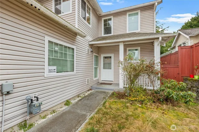 $675,000 | 26630 19th Avenue South, Des Moines, WA 98198