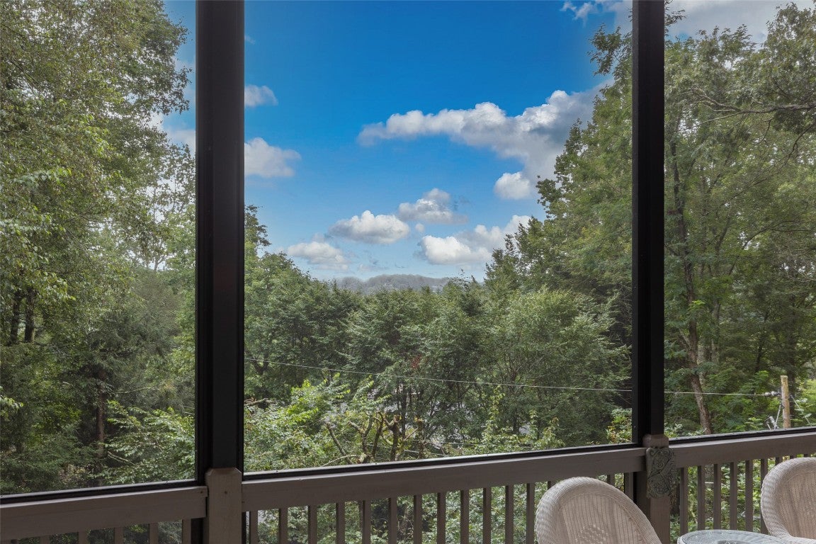 63 Rocky Ridge Road Highlands, NC 28741 - Photo 18 of 32 Gallery Image 18