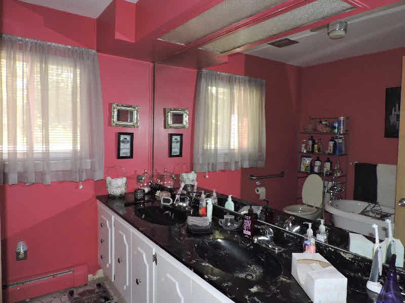 2071 East Cody Estey Road Pinconning, MI 48650 - Photo 17 of 25 Gallery Image 17