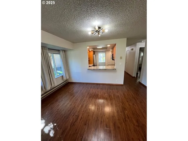 $295,000 | 10322 Southwest Trapper Terrace, Beaverton, OR 97008