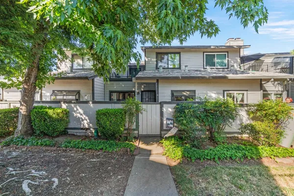 $349,900 | 6233 Oak Valley Lane, Citrus Heights, CA 95621
