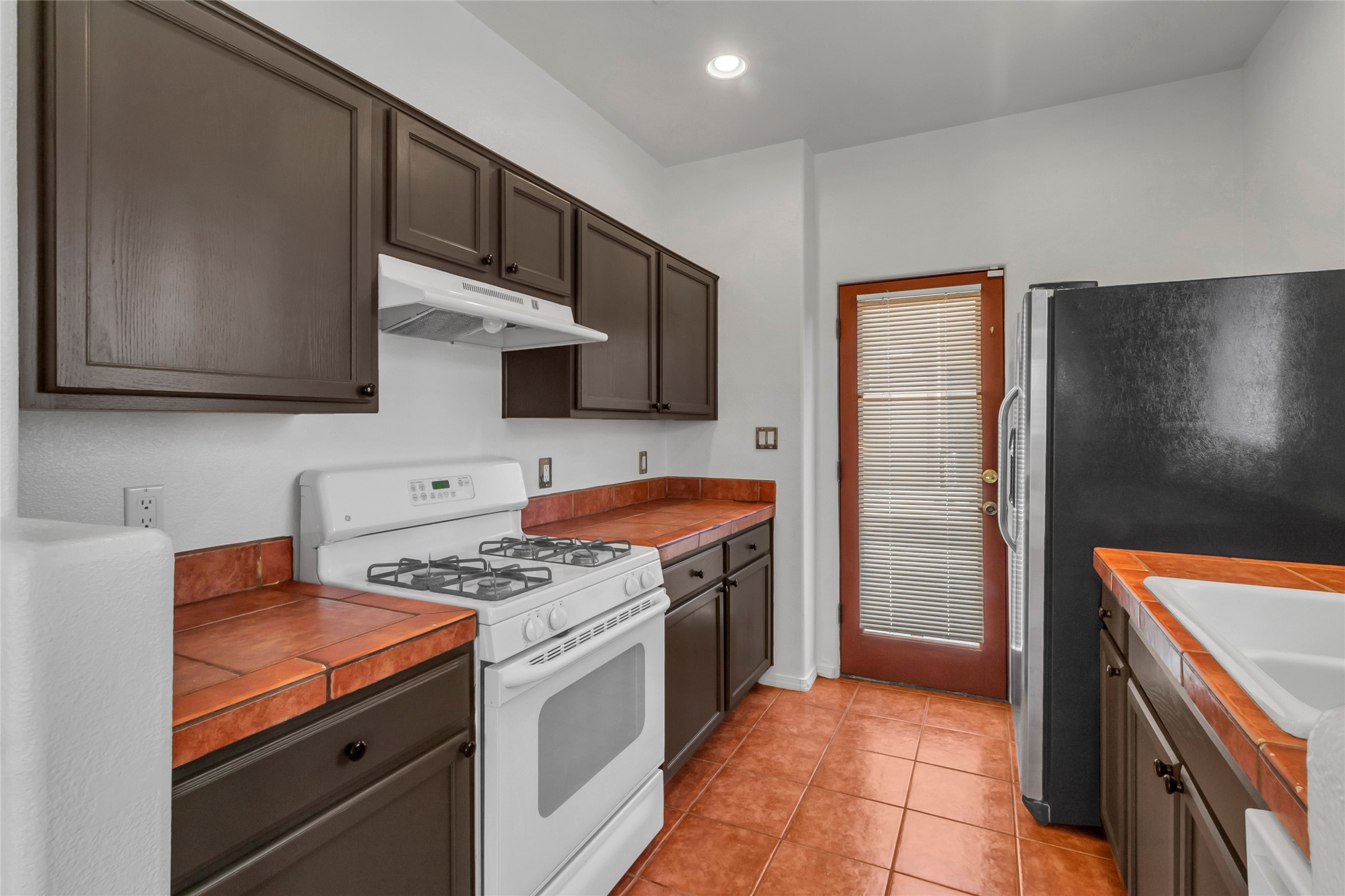 4138 Big Sky Road Santa Fe, NM 87507 - Photo 12 of 42