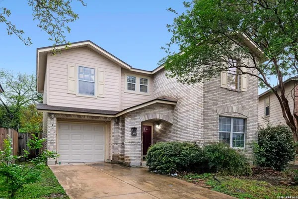 $1,700 | 34 Basin Elm, San Antonio, TX 78239