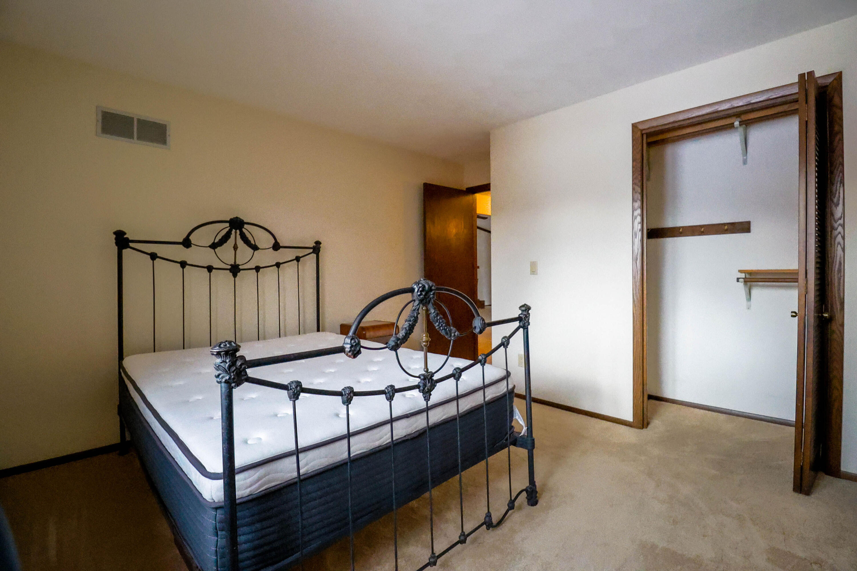 918-920 East Windfield Place Appleton, WI 54911 - Photo 21 of 36 7W0A7376-2-HDR