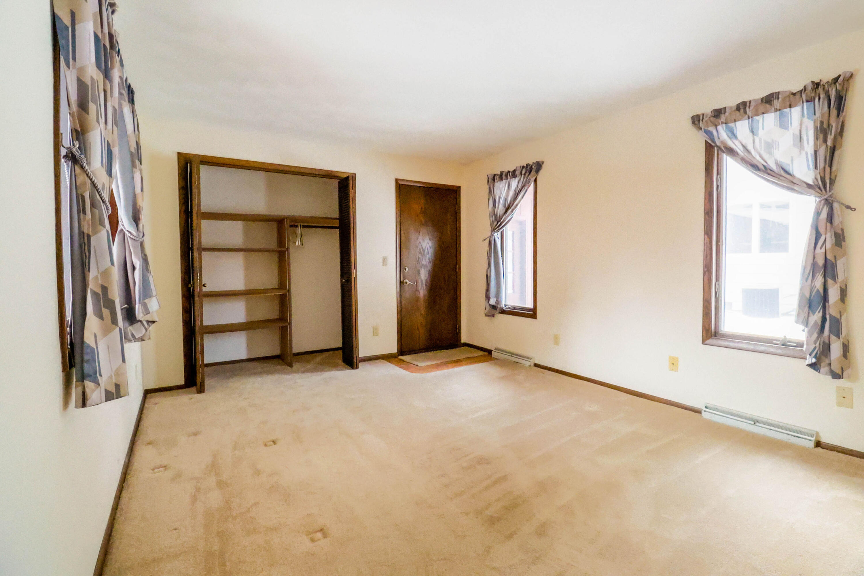 918-920 East Windfield Place Appleton, WI 54911 - Photo 7 of 36 7W0A7295-2-HDR